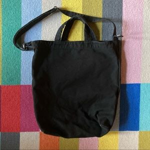 Black BAGGU duck tote bag